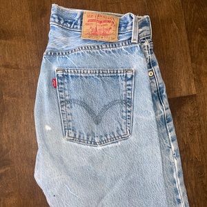 VINTAGE OVERSIZED LEVIS